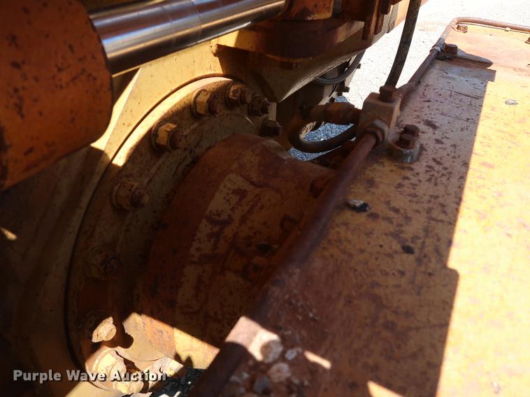 image for item DG3466 1984 Caterpillar 140G motor grader