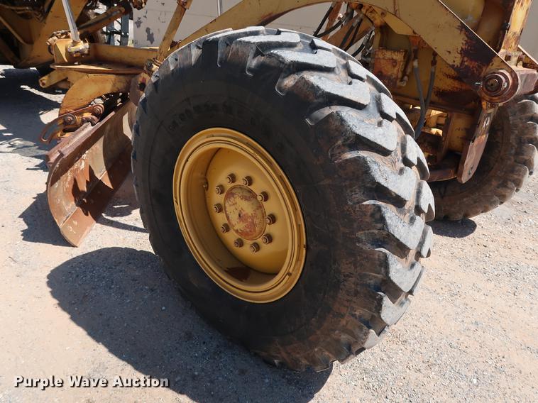 image for item DG3466 1984 Caterpillar 140G motor grader