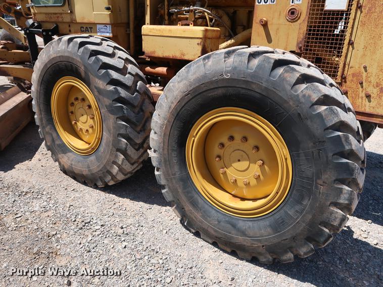 image for item DG3466 1984 Caterpillar 140G motor grader