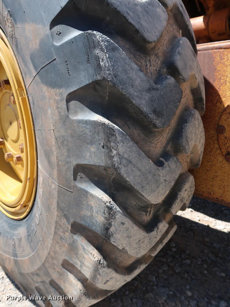 image for item DG3466 1984 Caterpillar 140G motor grader