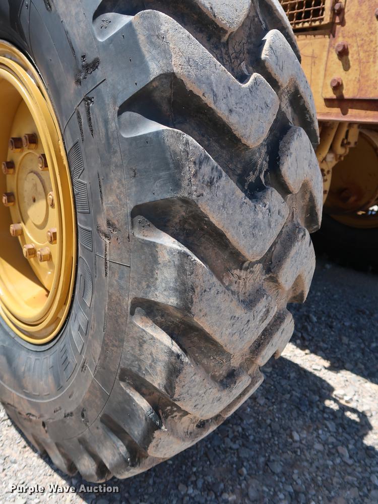 image for item DG3466 1984 Caterpillar 140G motor grader