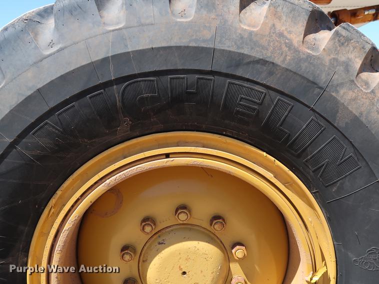 image for item DG3466 1984 Caterpillar 140G motor grader