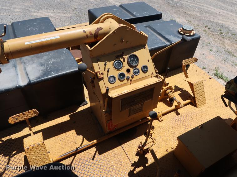 image for item DG3467 Ferguson SP1130 pneumatic roller