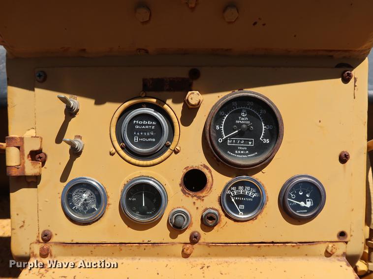 image for item DG3467 Ferguson SP1130 pneumatic roller