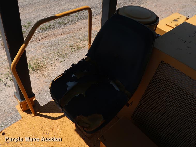 image for item DG3467 Ferguson SP1130 pneumatic roller