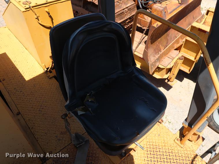 image for item DG3467 Ferguson SP1130 pneumatic roller