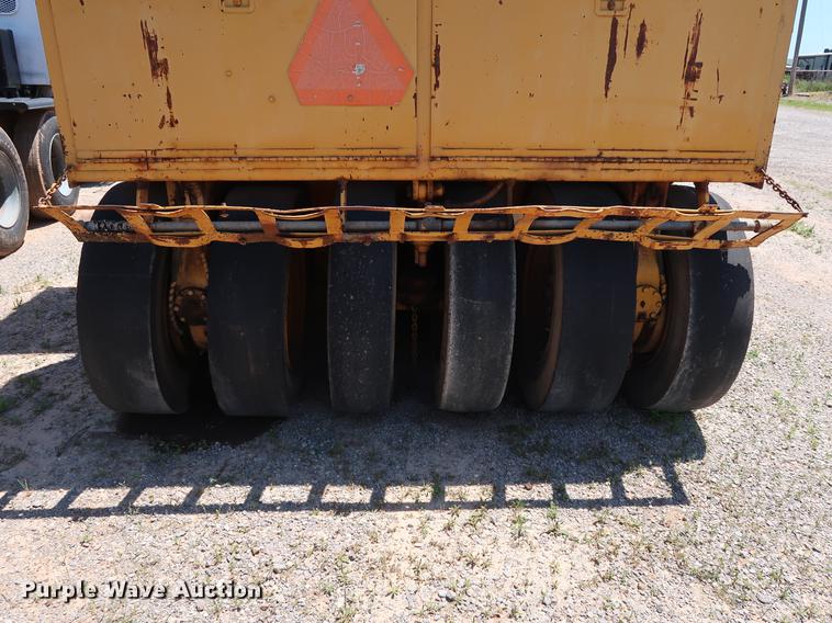 image for item DG3467 Ferguson SP1130 pneumatic roller