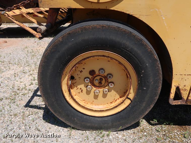 image for item DG3467 Ferguson SP1130 pneumatic roller