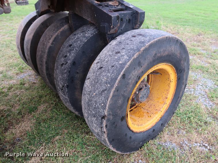 image for item DG3473 Dynapac CP132 pneumatic roller