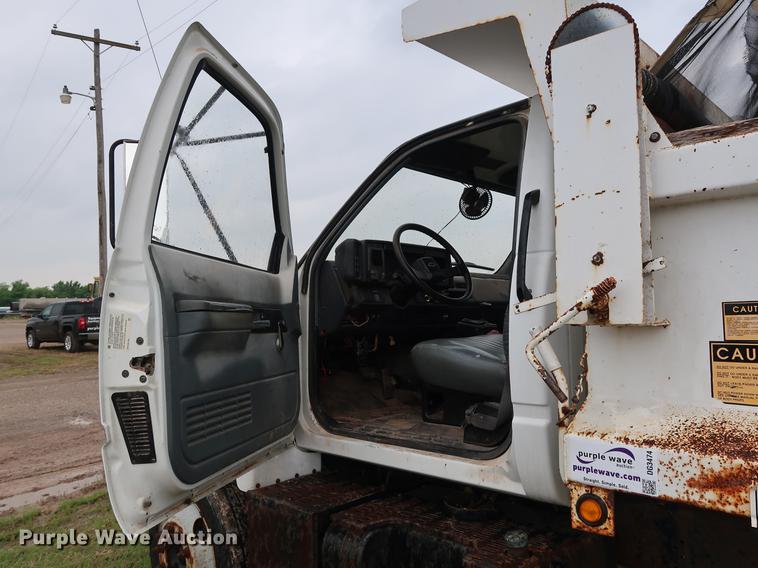 image for item DG3474 1998 Chevrolet C7500 dump truck