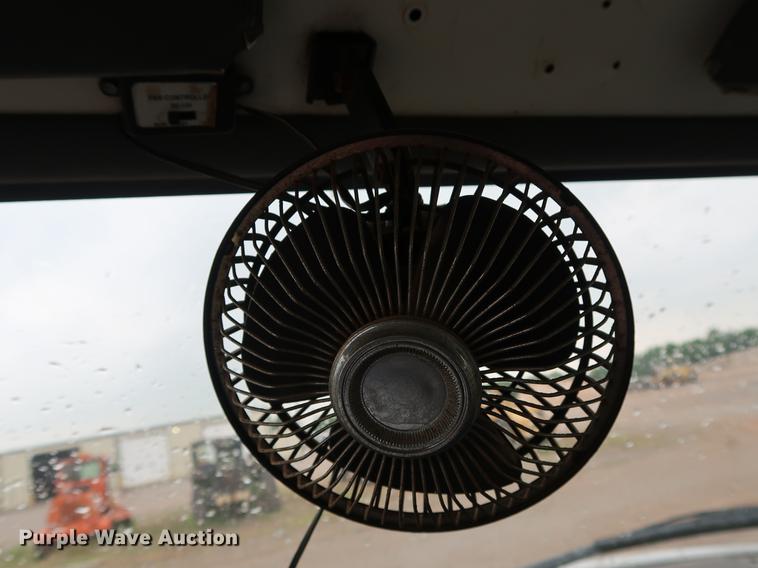 image for item DG3474 1998 Chevrolet C7500 dump truck