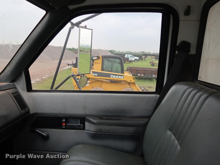 image for item DG3474 1998 Chevrolet C7500 dump truck