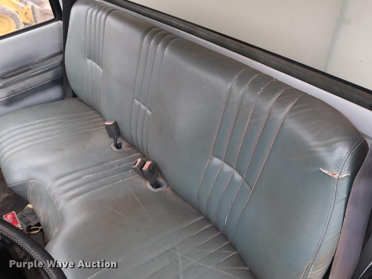 image for item DG3474 1998 Chevrolet C7500 dump truck