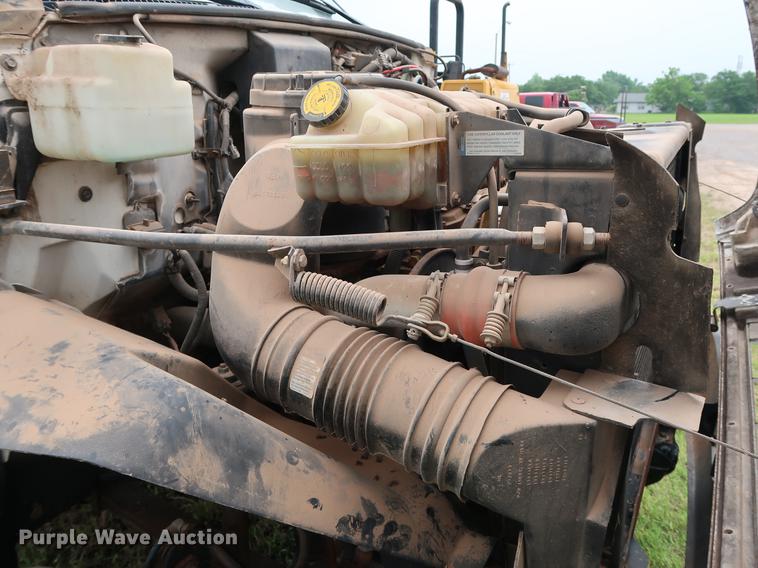 image for item DG3474 1998 Chevrolet C7500 dump truck