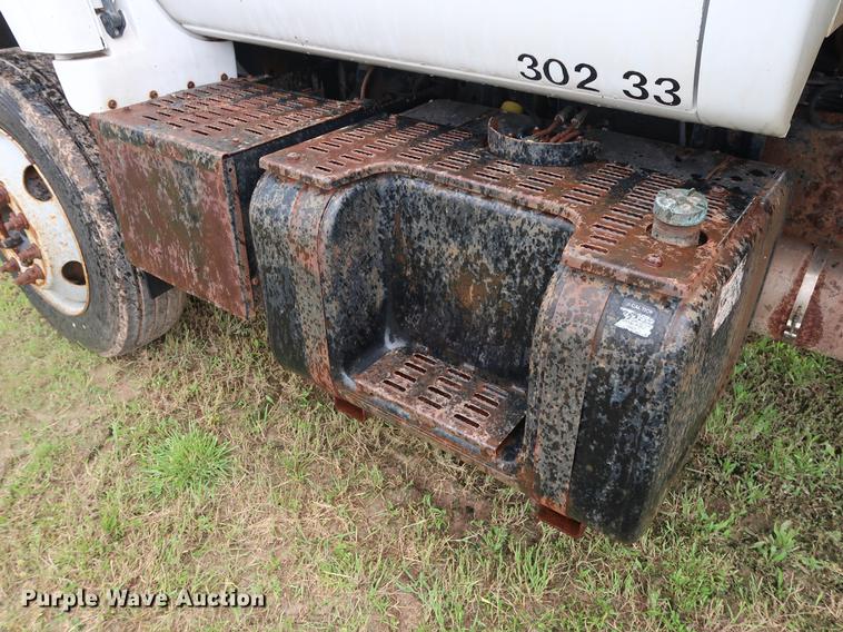 image for item DG3474 1998 Chevrolet C7500 dump truck