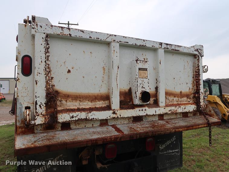 image for item DG3474 1998 Chevrolet C7500 dump truck