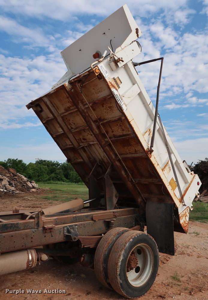 image for item DG3474 1998 Chevrolet C7500 dump truck