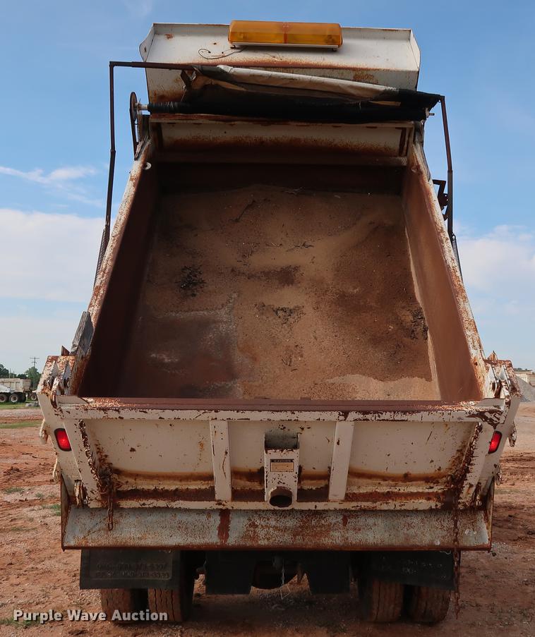 image for item DG3474 1998 Chevrolet C7500 dump truck