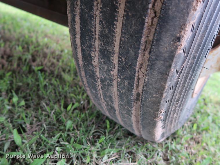 image for item DG3474 1998 Chevrolet C7500 dump truck