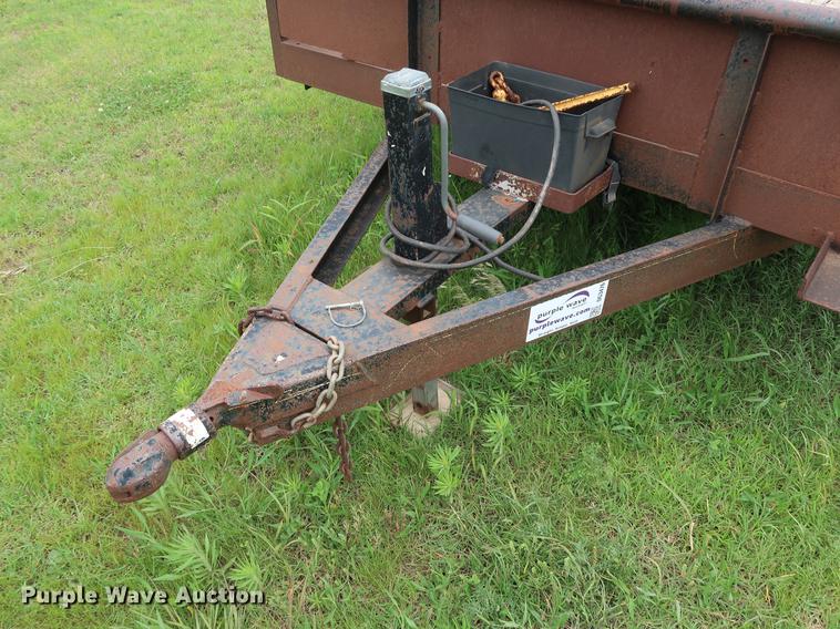 image for item DG3476 2004 Horsecreek utility trailer