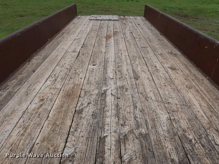 image for item DG3476 2004 Horsecreek utility trailer