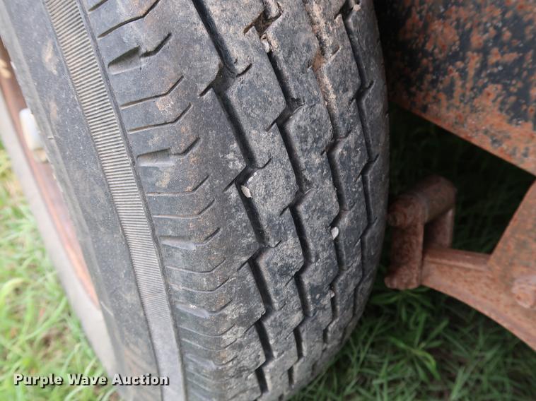 image for item DG3476 2004 Horsecreek utility trailer