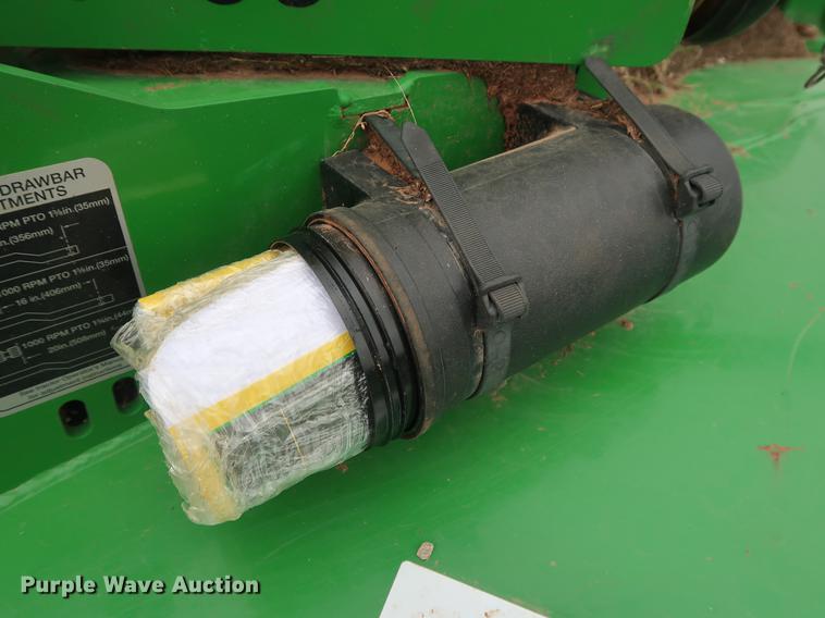 image for item DG3478 2015 John Deere CX15 batwing rotary mower