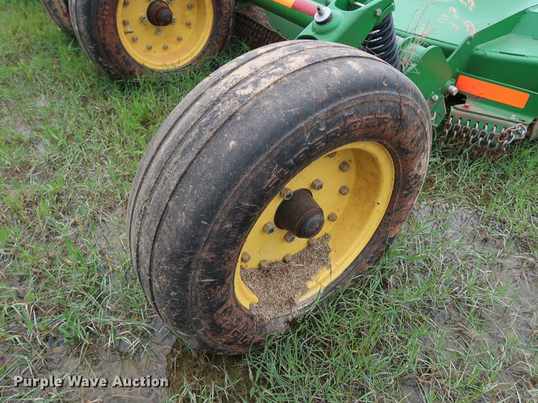 image for item DG3478 2015 John Deere CX15 batwing rotary mower