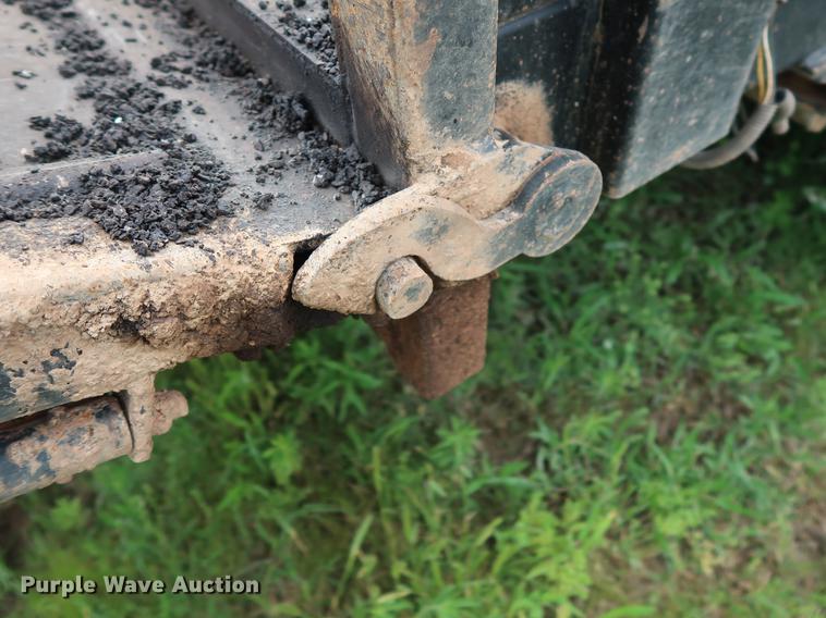 image for item DG3479 2010 Lamar dump trailer