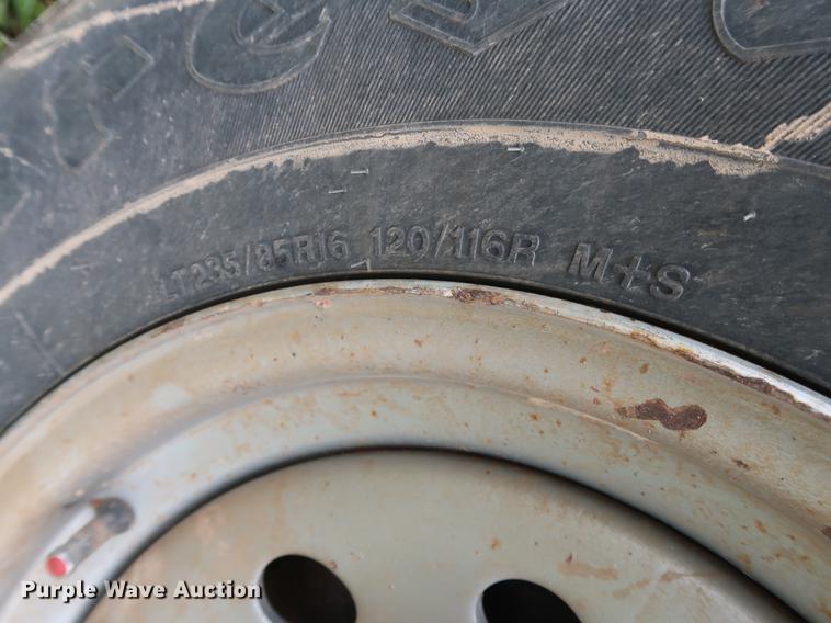 image for item DG3479 2010 Lamar dump trailer