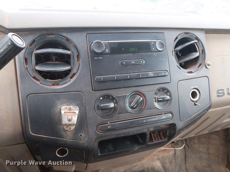 image for item DG3481 2008 Ford F250 Super Duty XL Crew Cab pickup truck