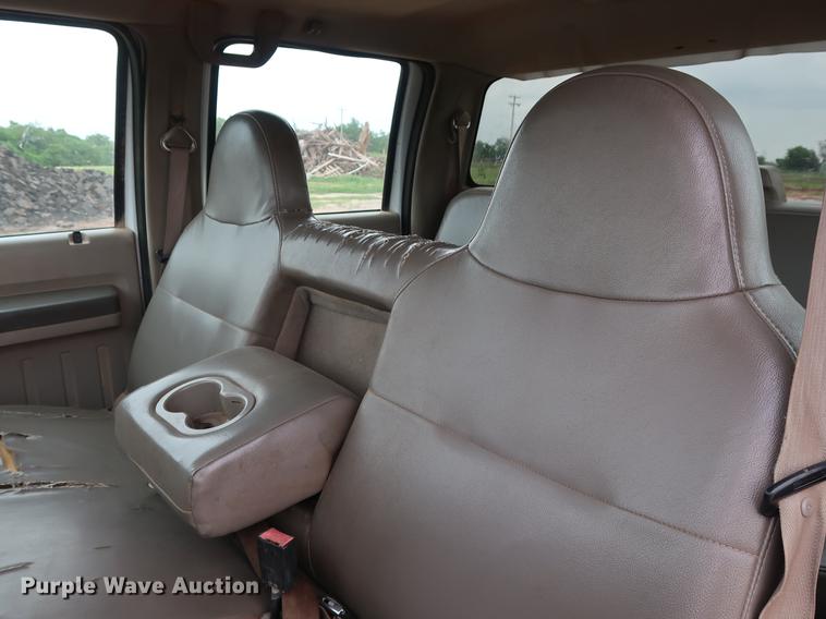 image for item DG3481 2008 Ford F250 Super Duty XL Crew Cab pickup truck