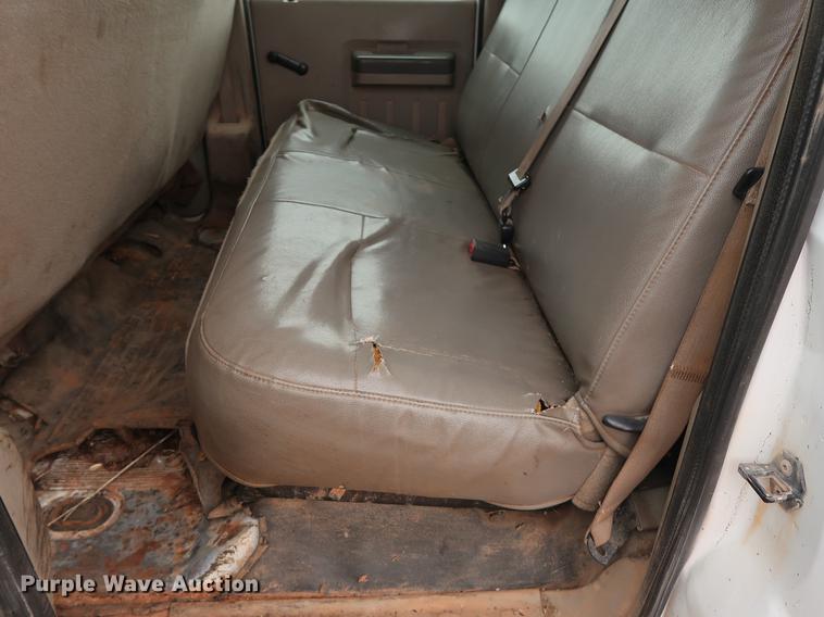 image for item DG3481 2008 Ford F250 Super Duty XL Crew Cab pickup truck