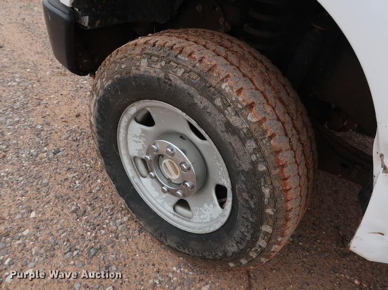 image for item DG3481 2008 Ford F250 Super Duty XL Crew Cab pickup truck