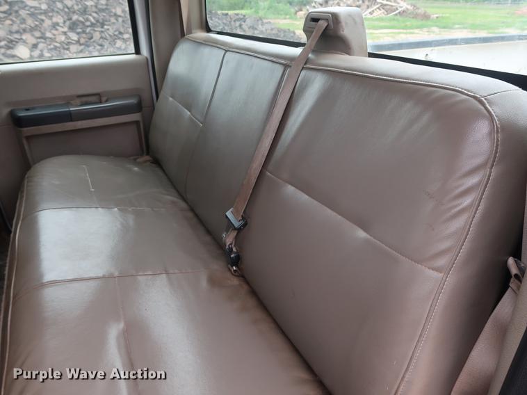 image for item DG3482 2008 Ford F250 Super Duty XL Crew Cab pickup truck