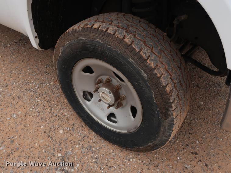 image for item DG3482 2008 Ford F250 Super Duty XL Crew Cab pickup truck