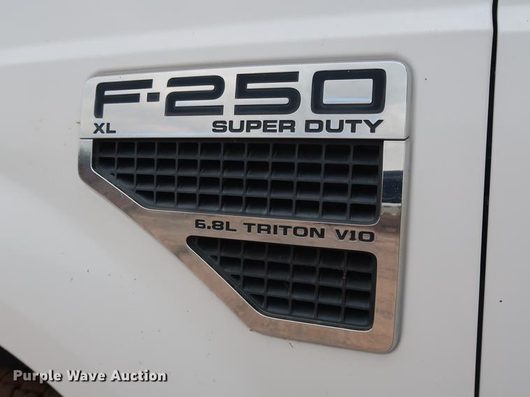 image for item DG3482 2008 Ford F250 Super Duty XL Crew Cab pickup truck