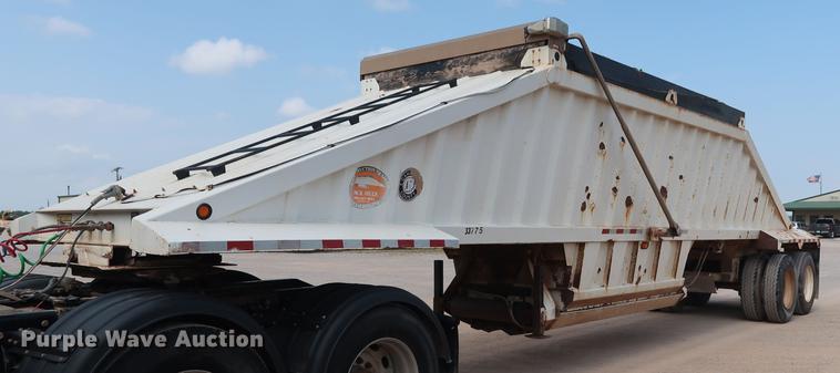 image for item DG3483 2009 CTS BDT-40 bottom dump trailer