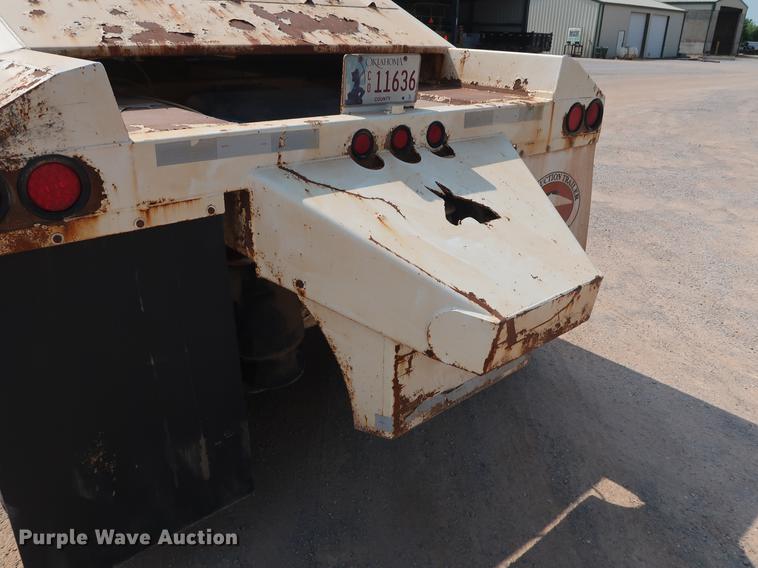 image for item DG3483 2009 CTS BDT-40 bottom dump trailer