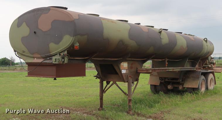 image for item DG3484 1990 Etnyre 60PRS tank trailer