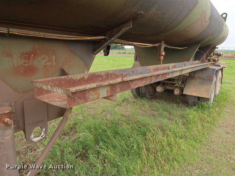 image for item DG3484 1990 Etnyre 60PRS tank trailer