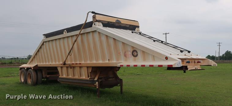 image for item DG3485 2014 CTS BDT-40 bottom dump trailer