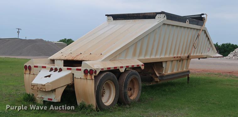 image for item DG3485 2014 CTS BDT-40 bottom dump trailer