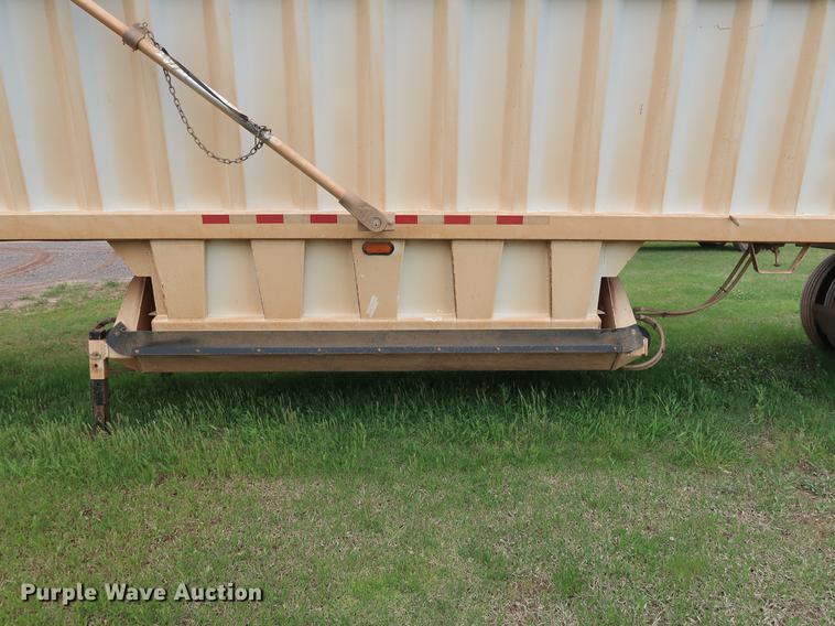 image for item DG3485 2014 CTS BDT-40 bottom dump trailer
