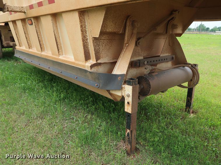 image for item DG3485 2014 CTS BDT-40 bottom dump trailer