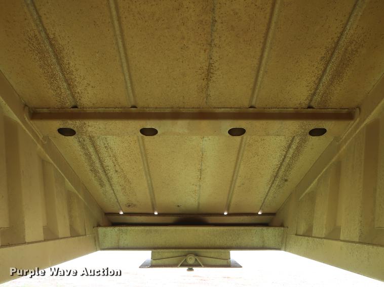 image for item DG3485 2014 CTS BDT-40 bottom dump trailer