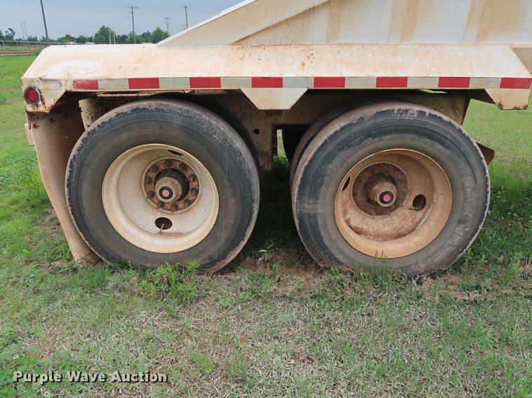 image for item DG3485 2014 CTS BDT-40 bottom dump trailer