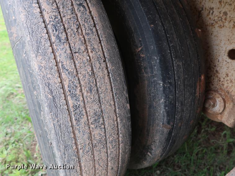 image for item DG3485 2014 CTS BDT-40 bottom dump trailer