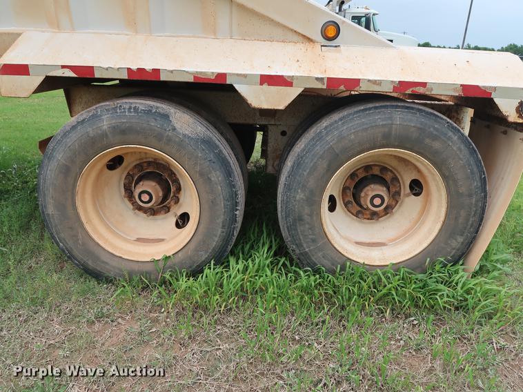 image for item DG3485 2014 CTS BDT-40 bottom dump trailer