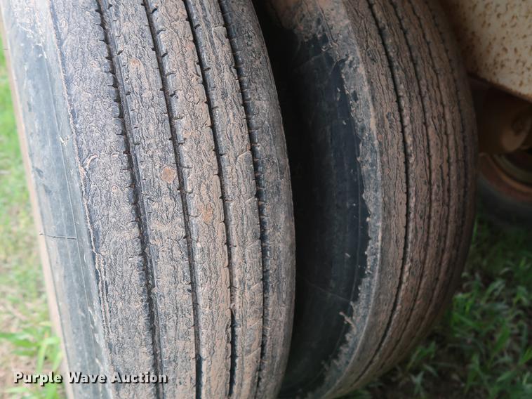 image for item DG3485 2014 CTS BDT-40 bottom dump trailer